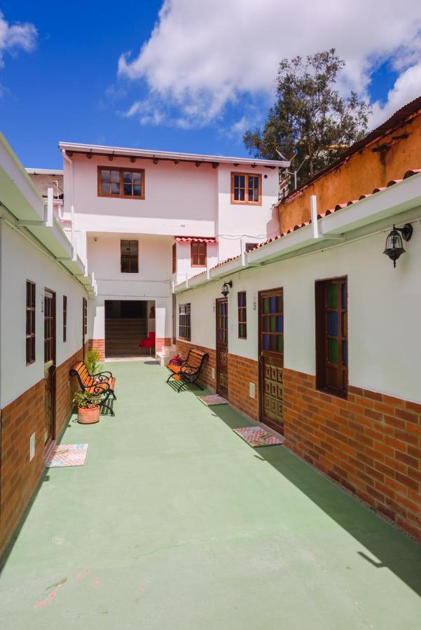 Hostal Dona Eliza Bogotá Kültér fotó