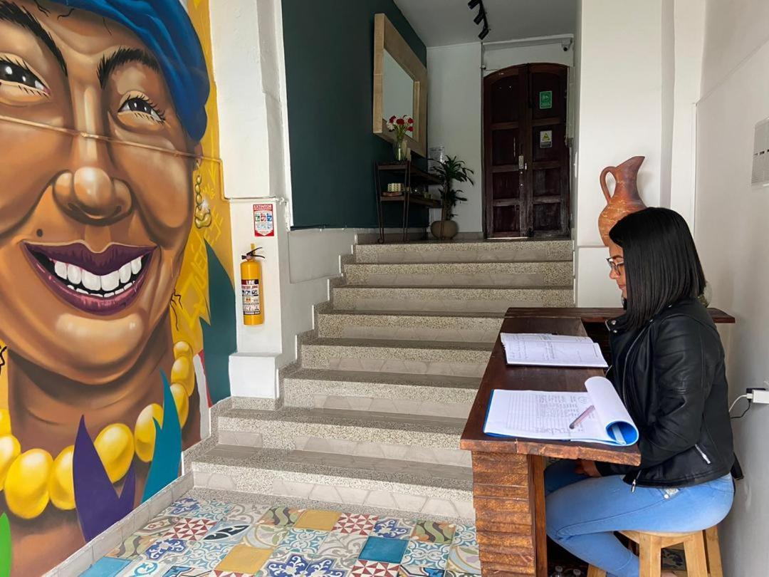 Hostal Dona Eliza Bogotá Kültér fotó