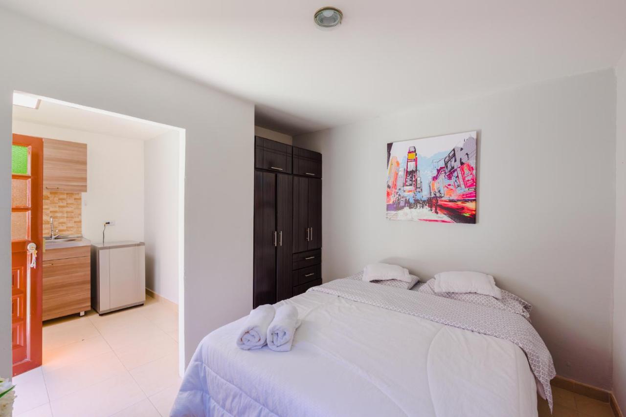 Hostal Dona Eliza Bogotá Kültér fotó